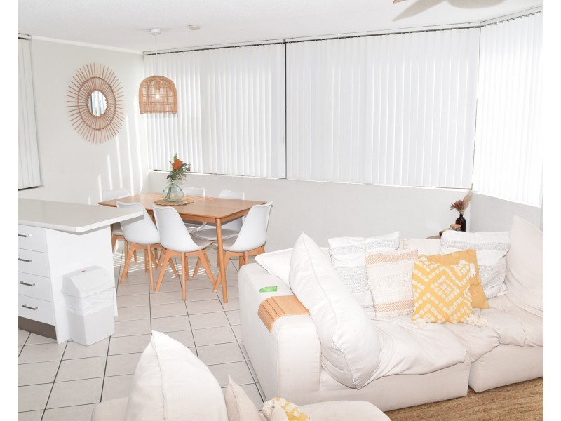 13/2 Maroubra Street, Maroochydore QLD 4558