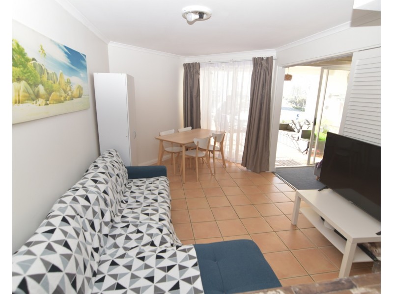 405/180 Alexandra Parade, Alexandra Headland QLD 4572
