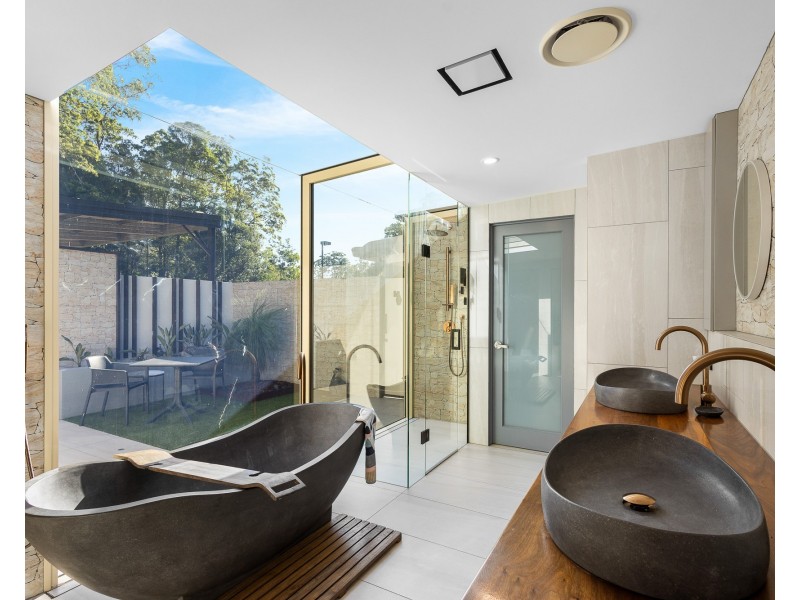 359 Tanawha Tourist Drive, Tanawha QLD 4556