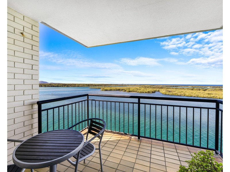 76/150 Duporth Avenue, Maroochydore QLD 4558