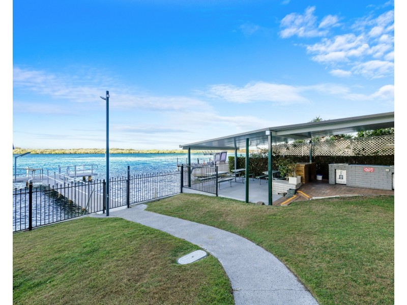 76/150 Duporth Avenue, Maroochydore QLD 4558