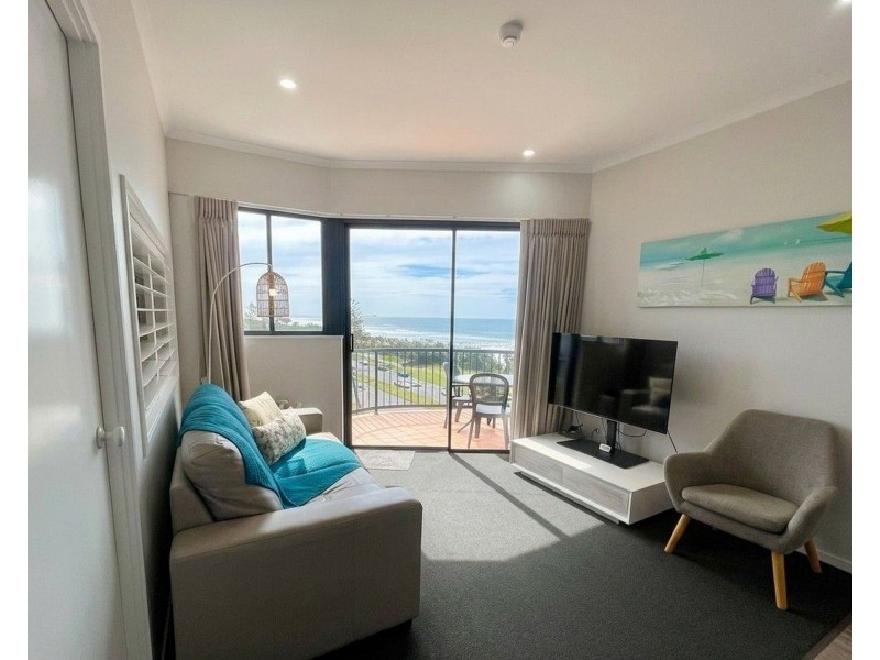 30/136-138 Alexandra Parade, Alexandra Headland QLD 4572