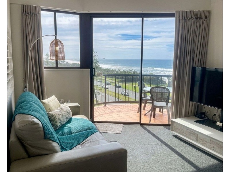30/136-138 Alexandra Parade, Alexandra Headland QLD 4572
