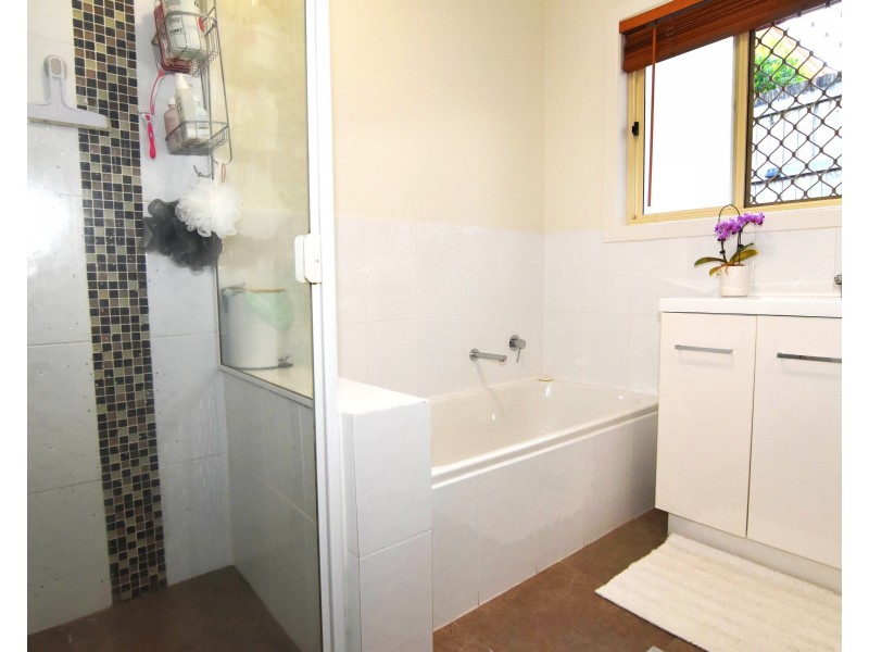 12/119 Sugar Road, Alexandra Headland QLD 4572