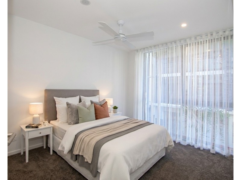 212/11 Waterside Retreat, Birtinya QLD 4575