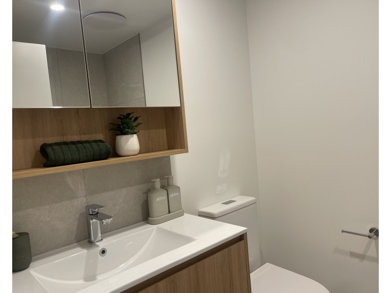 212/11 Waterside Retreat, Birtinya QLD 4575