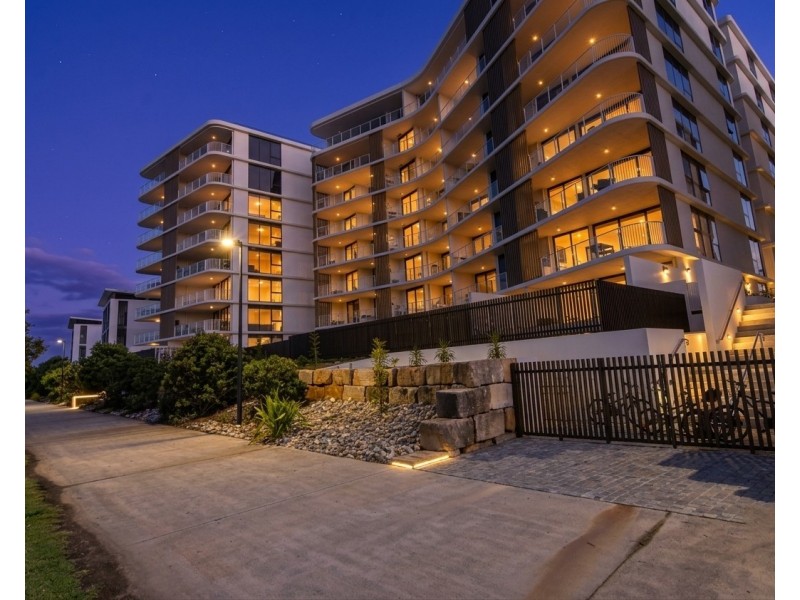 212/11 Waterside Retreat, Birtinya QLD 4575