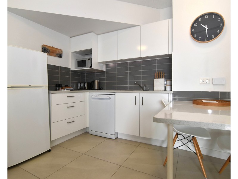 451/87-97 First Avenue, Mooloolaba QLD 4557