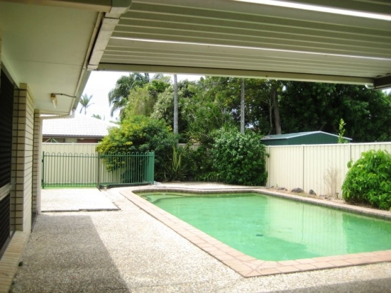 11 Wandoo, Minyama QLD 4575