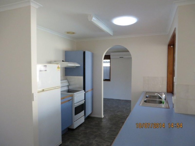 33 Peacock Crescent, Bokarina QLD 4575