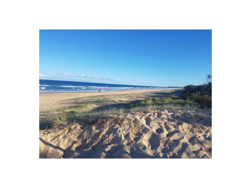 33 Peacock Crescent, Bokarina QLD 4575