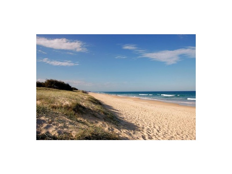 8/5 Hume Parade, Currimundi QLD 4551