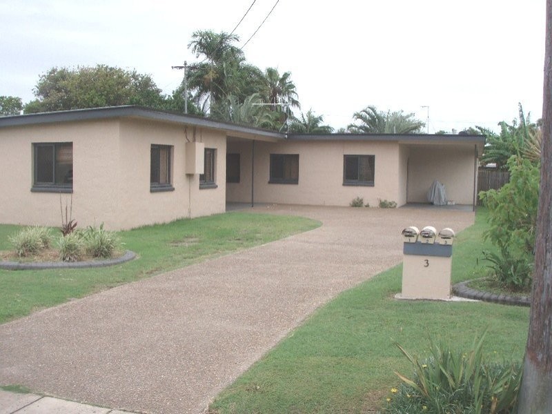 3 Crane St, Kepnock QLD 4670