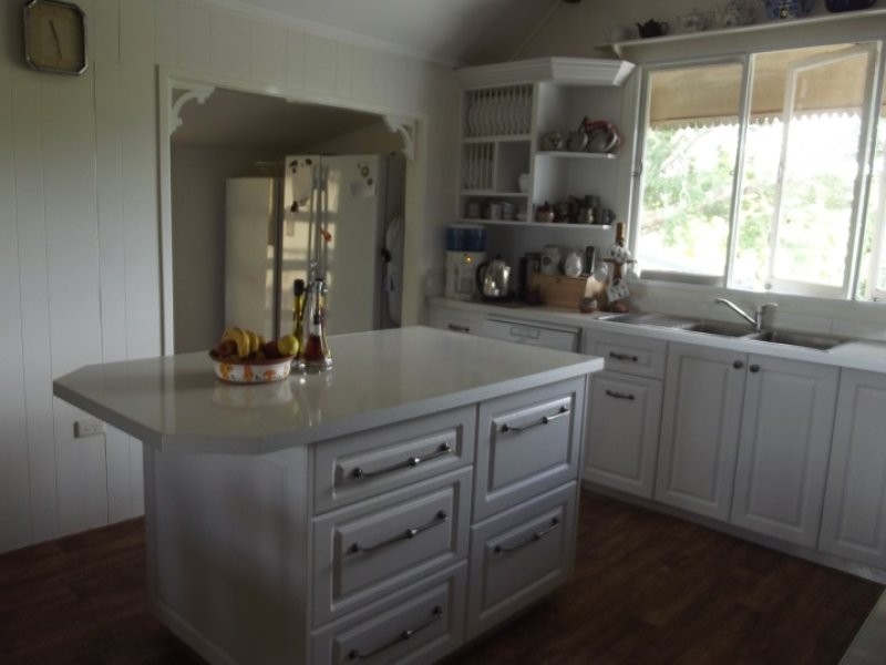 349 Transmitter Rd, Charlestown QLD 4608