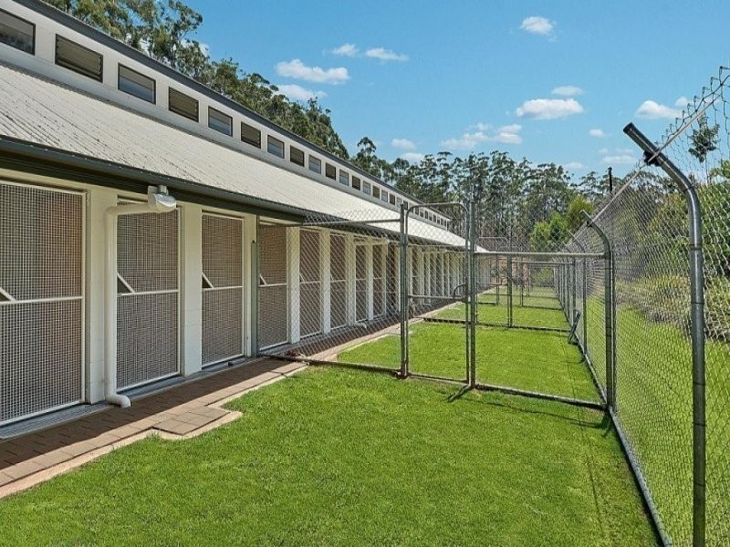 86 Wooleys Rd, Glass House Mountains QLD 4518