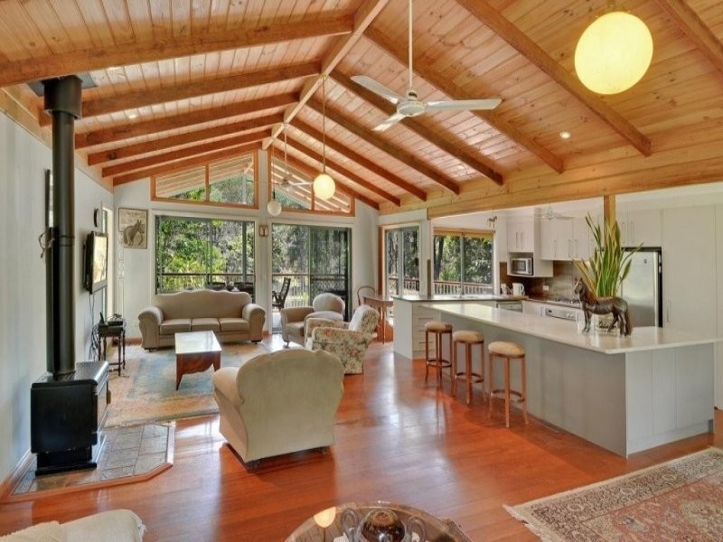 86 Wooleys Rd, Glass House Mountains QLD 4518