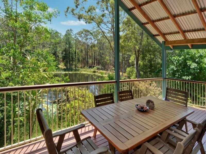 86 Wooleys Rd, Glass House Mountains QLD 4518