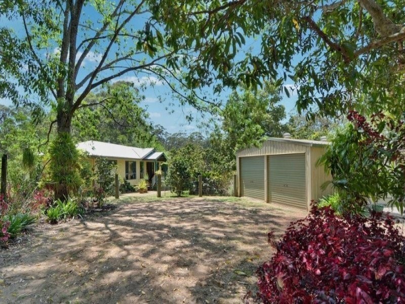 86 Wooleys Rd, Glass House Mountains QLD 4518