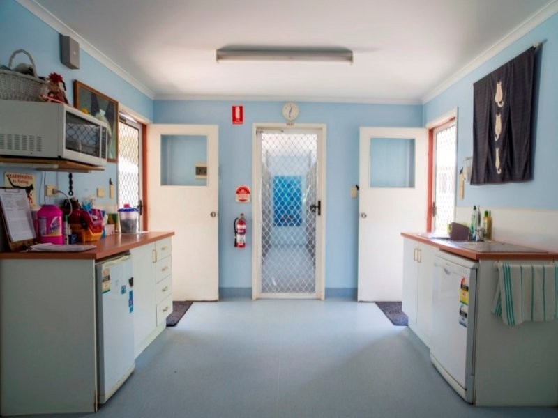 98 Gilmore Rd, Berrinba QLD 4117