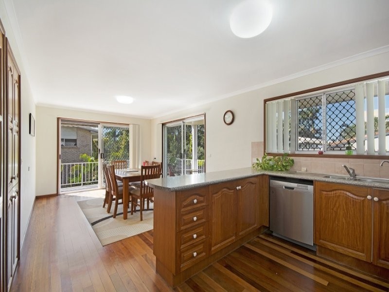 11 Queen Street, Moffat Beach QLD 4551