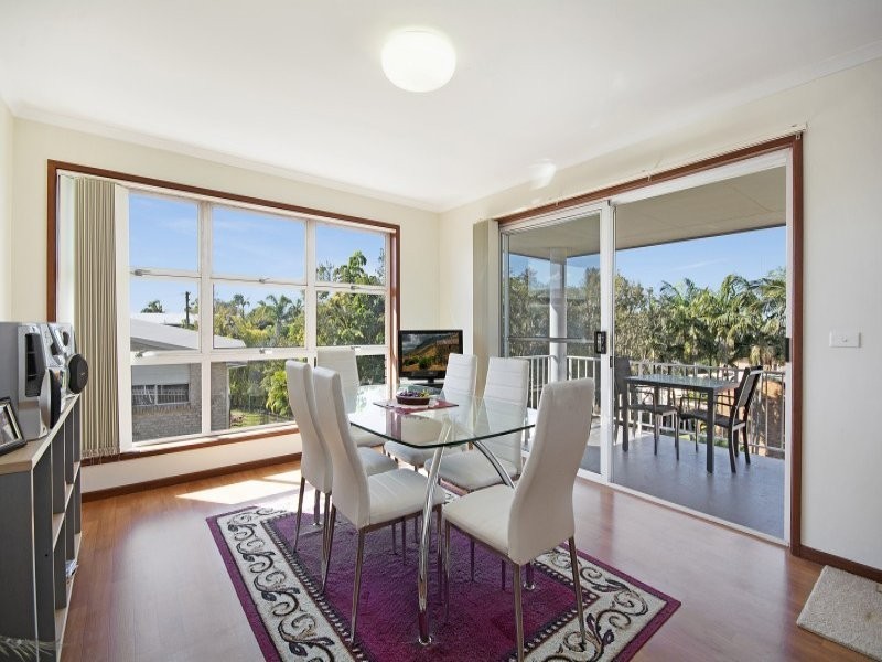 11 Queen Street, Moffat Beach QLD 4551