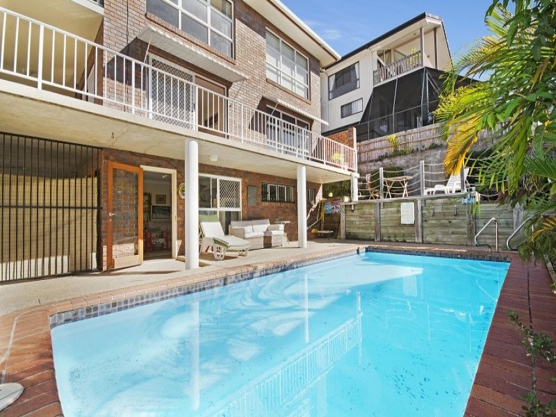 11 Queen Street, Moffat Beach QLD 4551