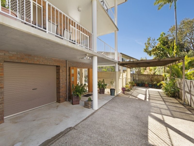 11 Queen Street, Moffat Beach QLD 4551