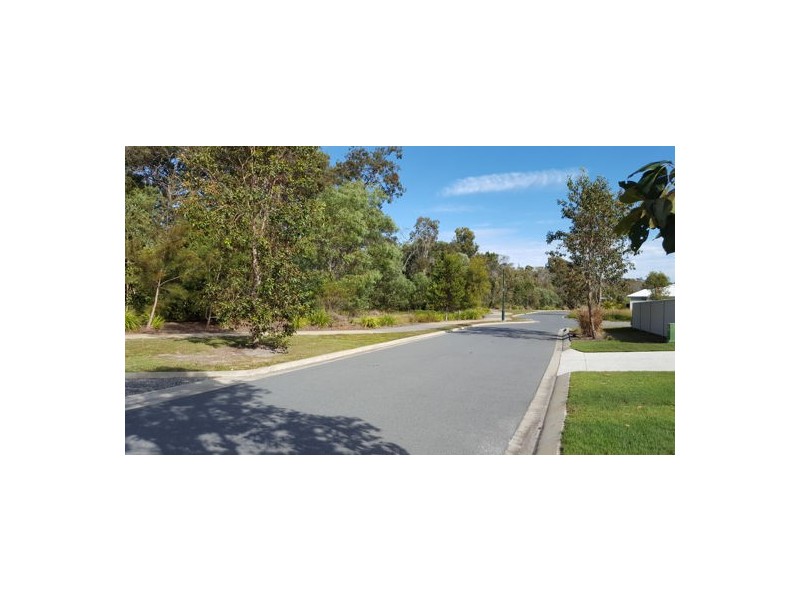 69 Soveriegn Circuit, Pelican Waters QLD 4551