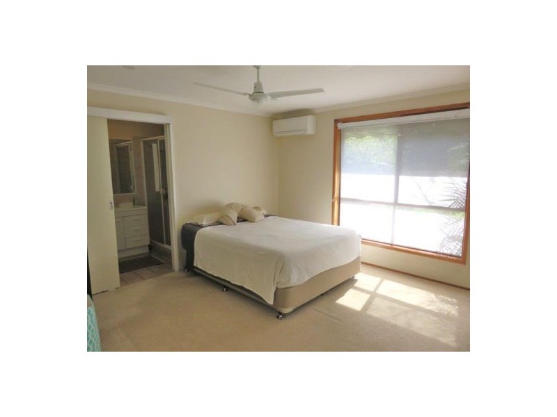 1 Bosun ST, Wurtulla QLD 4575