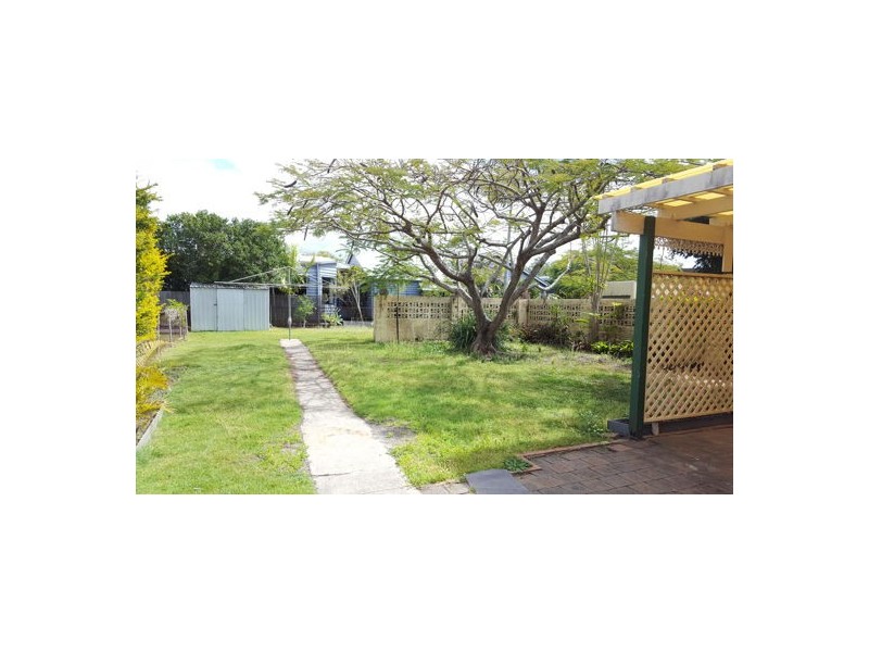 18 Hume Street, Golden Beach QLD 4551