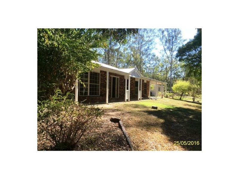 219 Clifton Drive, North Maclean QLD 4280