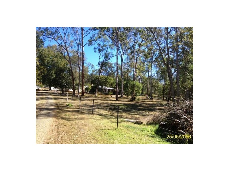 219 Clifton Drive, North Maclean QLD 4280