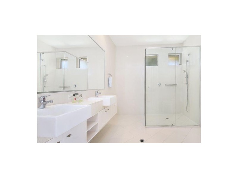 17 Hartley Crescent, Pelican Waters QLD 4551