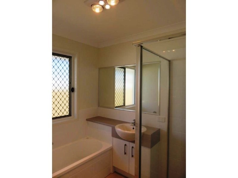 1/26 Highland Terrace, Little Mountain QLD 4551