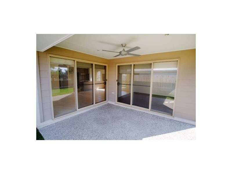 3 Promontory Street, Birtinya QLD 4575