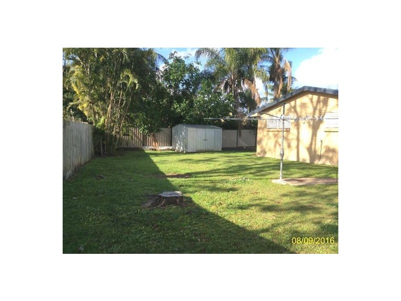 20 Montrose Avenue, Bethania QLD 4205