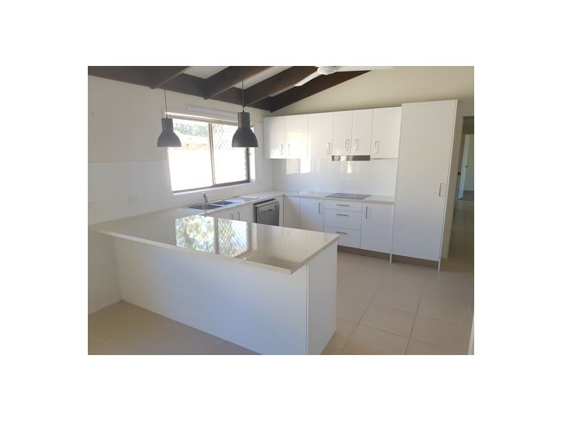 28 Currong St, Minyama QLD 4575