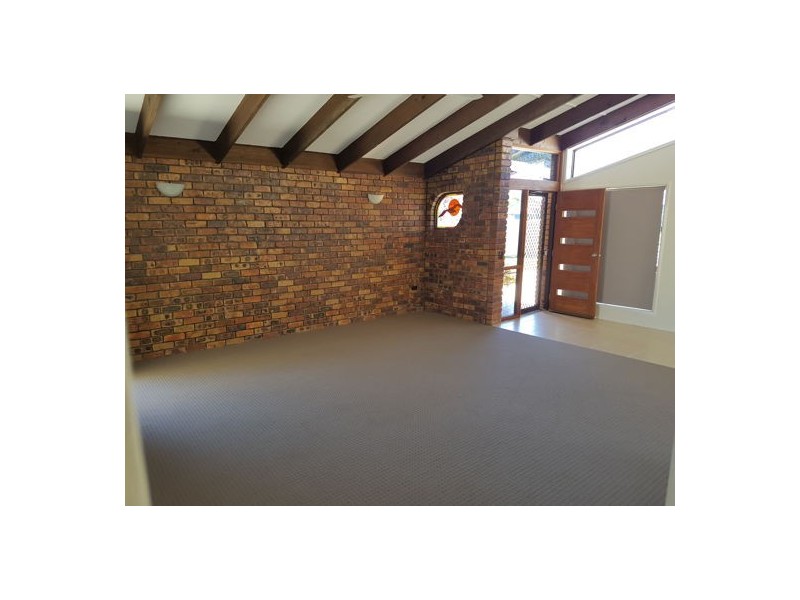 28 Currong St, Minyama QLD 4575