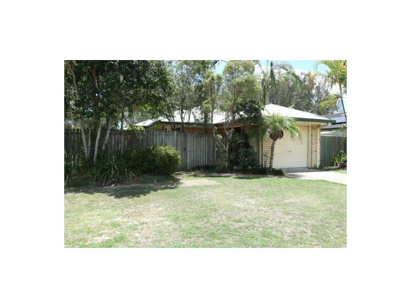 28 Lakeshore Drive, Little Mountain QLD 4551