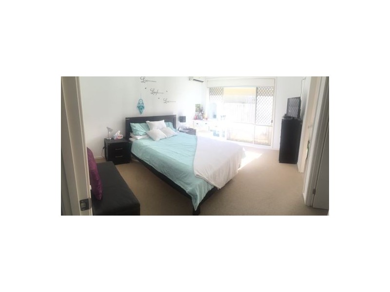 20 Alicia Circuit, Little Mountain QLD 4551