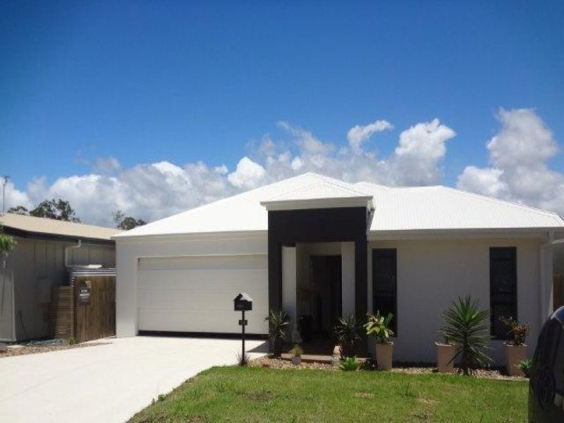 14 Riverstone Crescent, Little Mountain QLD 4551