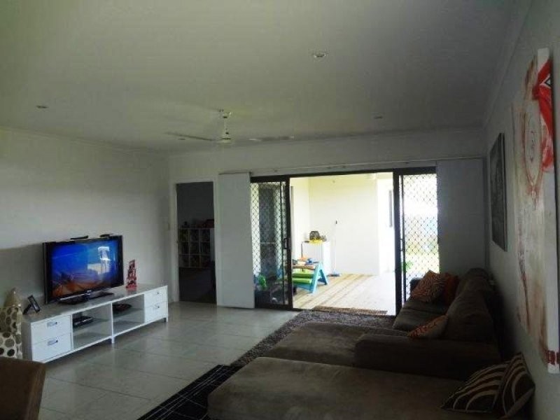 14 Riverstone Crescent, Little Mountain QLD 4551