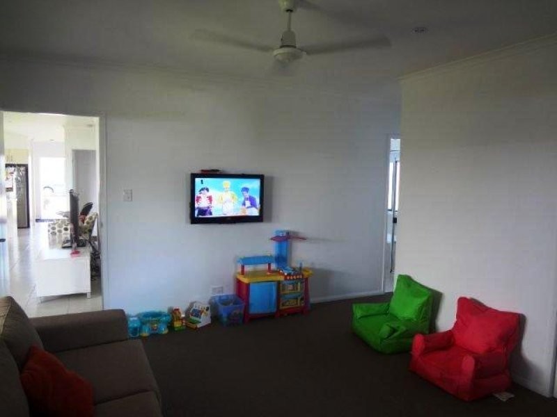 14 Riverstone Crescent, Little Mountain QLD 4551