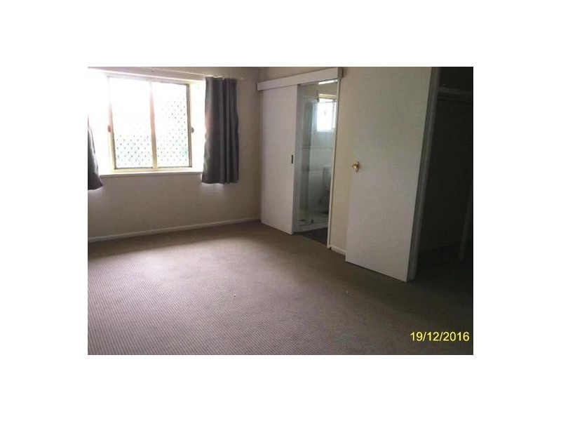 16 Sunningdale Avenue, Rochedale South QLD 4123