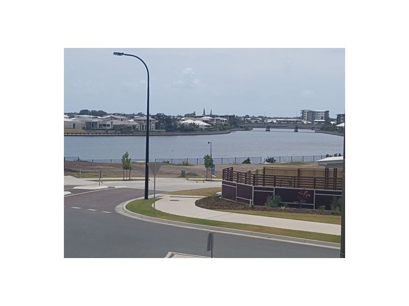 64 Viridian Circuit, Birtinya QLD 4575