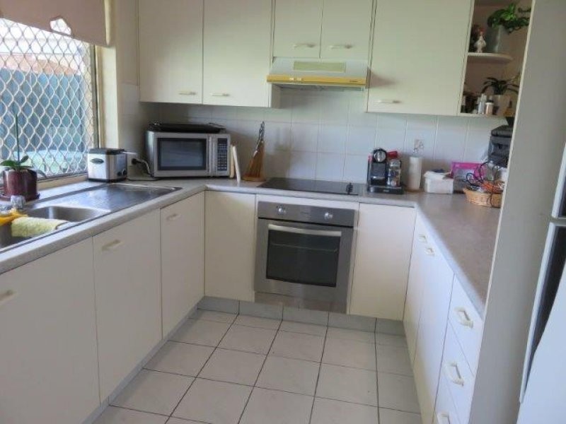 2/18 Watson Street, Currimundi QLD 4551