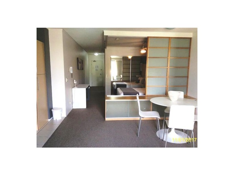 15 Goodwin Street, Kangaroo Point QLD 4169