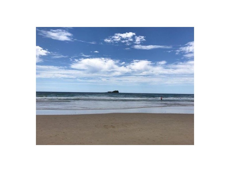 45 Kowonga St, Pacific Paradise QLD 4564