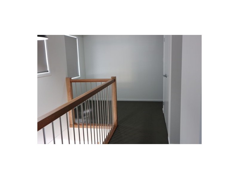 16 Espirit cres, Birtinya QLD 4575