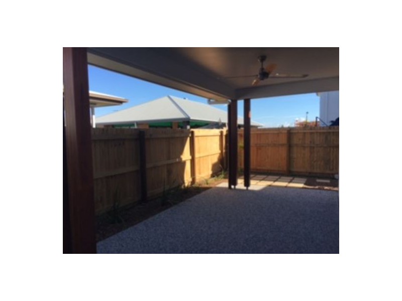 16 Espirit cres, Birtinya QLD 4575